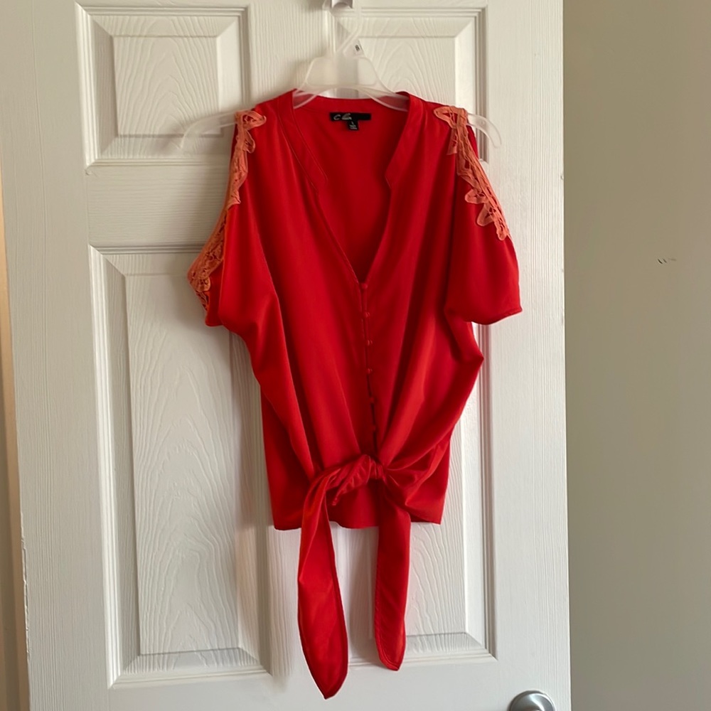 Short sleeve blouse